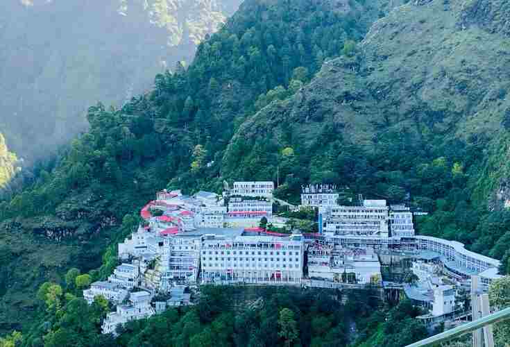 Maa Vaishno Devi Temple in Jammu, a revered Hindu pilgrimage site situated in the Trikuta Mountains, attracting millions of devotees annually.